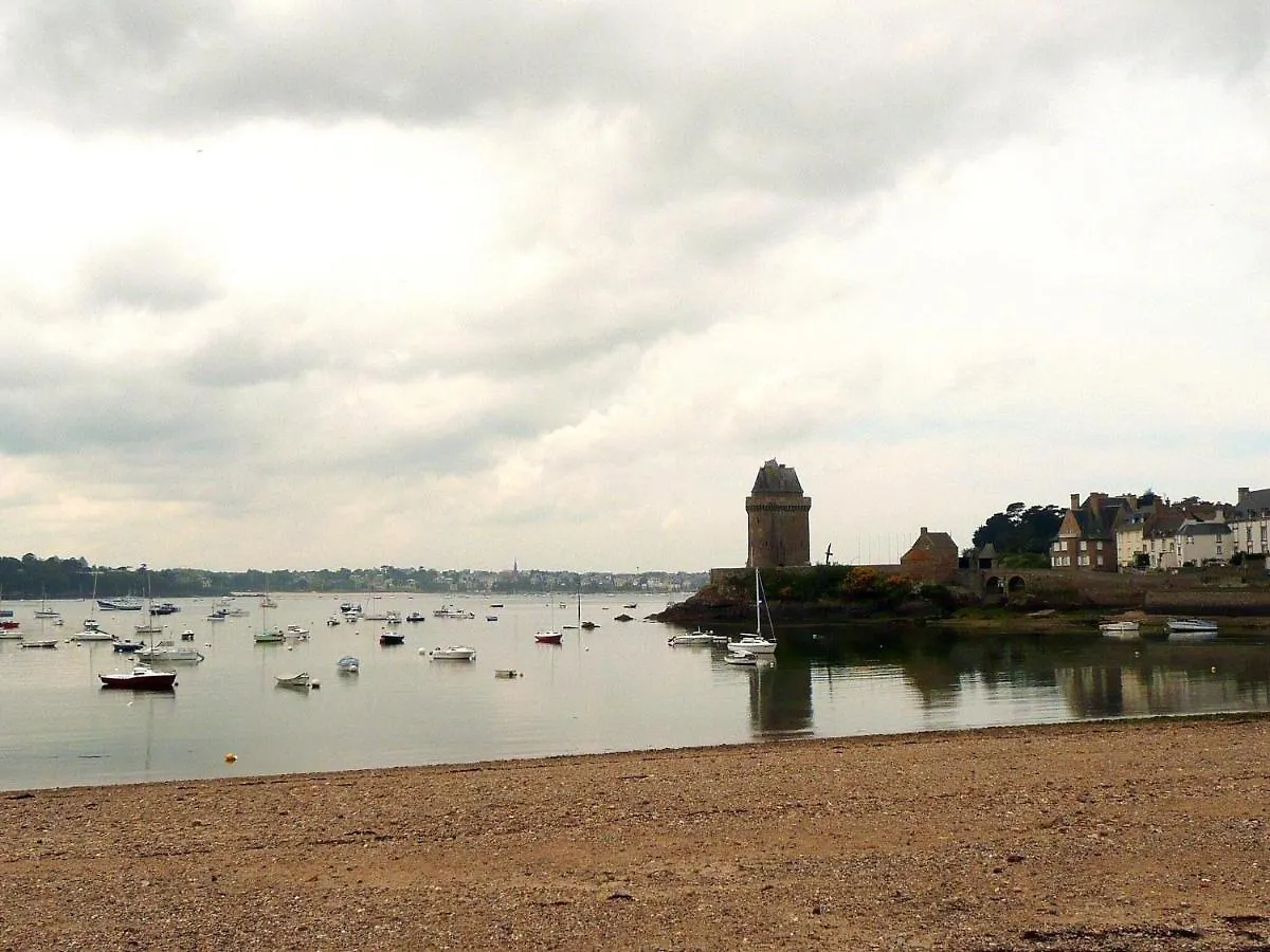 Semesterbostad Cottage, St Malo Saint-Malo Frankrike